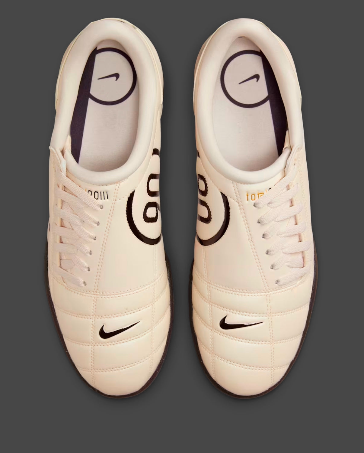 Nike Total 90 III – Blanco/Negro (Talla 41)