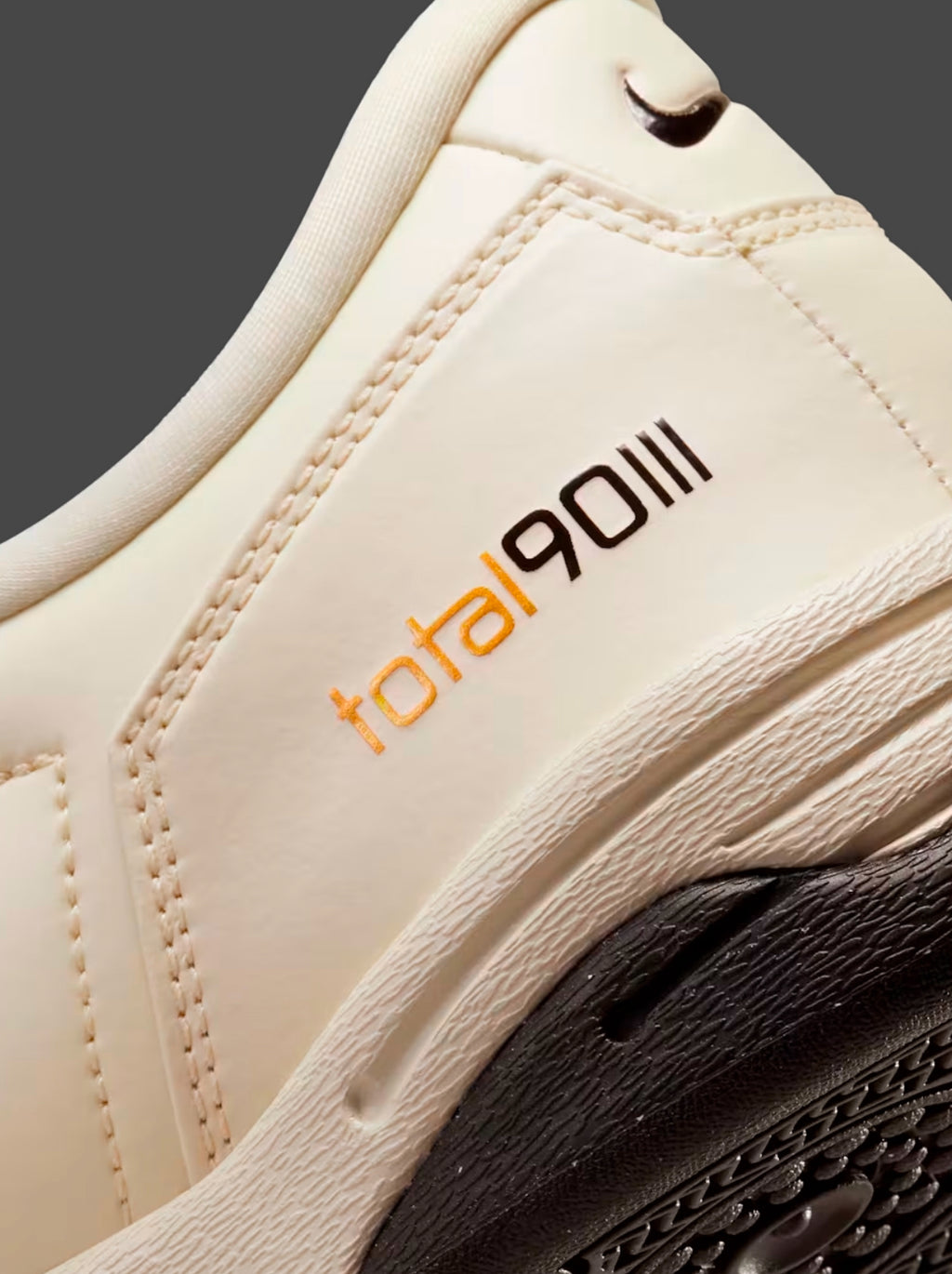 Nike Total 90 III – Blanco/Negro