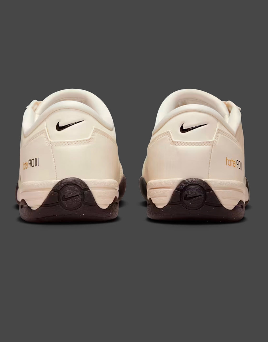 Nike Total 90 III – Blanco/Negro