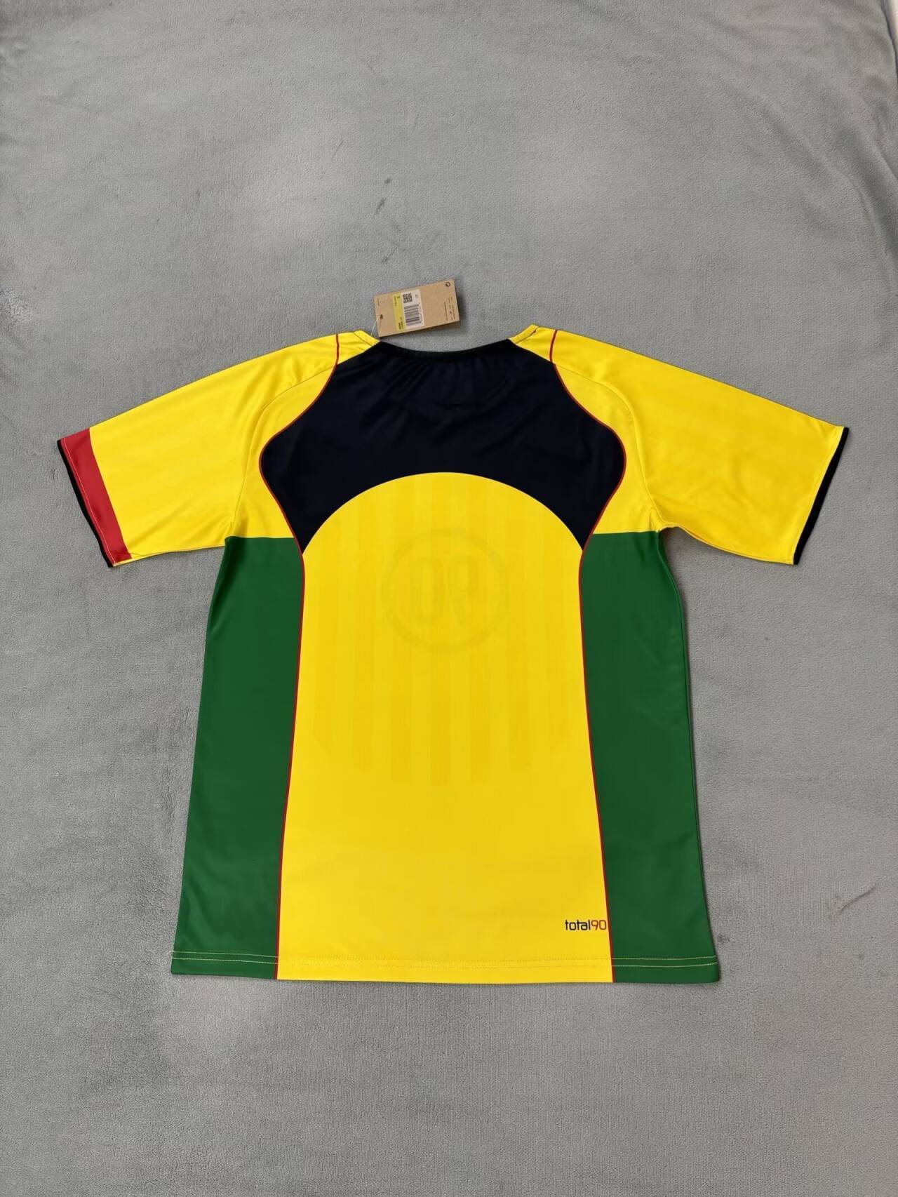 Camiseta Nike T90 Amarilla 2025