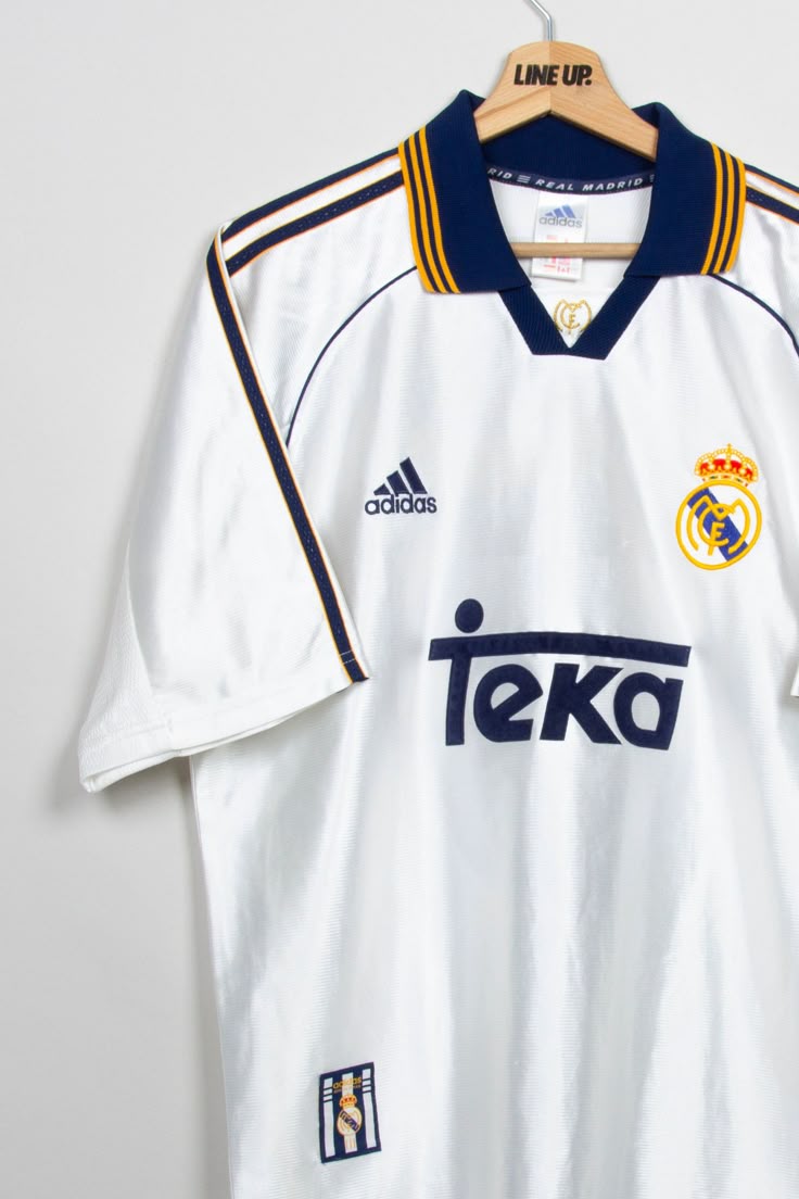Real Madrid 1998/99 - Retro Football Shirt